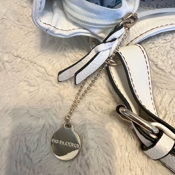 Big Buddha large White Leather tote NWOT - Picture 4 of 6